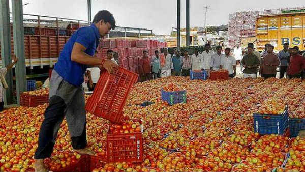 భారత్ నుంచి పాక్కు టమాటా ఎగుమతి భారత్ నుంచి పాక్కు టమాటా ఎగుమతి