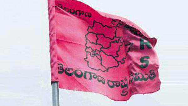 ఆర్టికల్ 370 రద్దుతో పెరిగిన బీజేపి ఆదరణ..! తెలంగాణ పై ప్రభావం చూపకుండా కేసీఆర్ వ్యూహ రచన..!! 