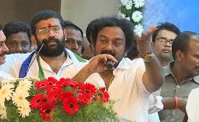 Famous cine director VVVinayak may join in YCP shortly. His latest comments on CM Jagan created thisspecuations 