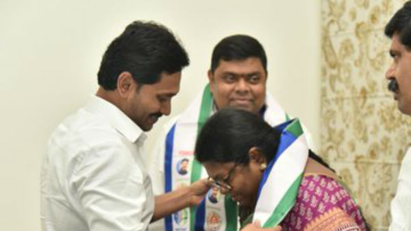 రైతులకు ఇస్తోన్న ప్రాధాన్యతను చూసే..