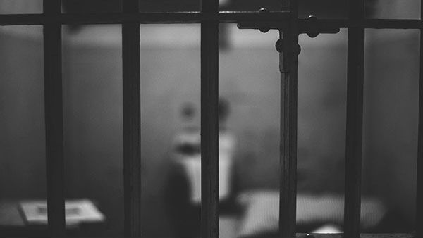 జైల్లో చిప్పకూడు