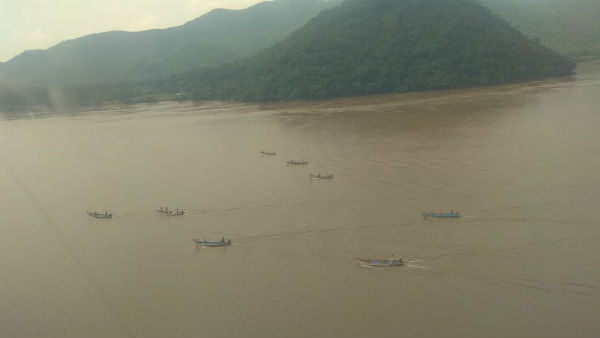 నీటీ ప్రవాహం తగ్గిన తర్వాతే బోటు వెలికితీత..