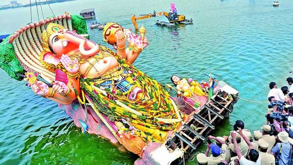 ఖైరతాబాద్ మహా గణపతి ఈసారి సంపూర్ణ నిమజ్జనం