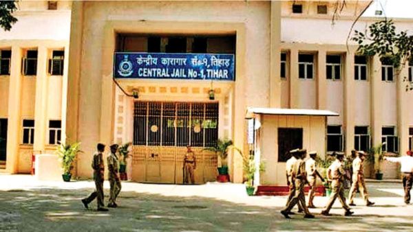 తీహార్‌ నుంచి బయటపడాలంటే ఈడీ కనికరించాలి