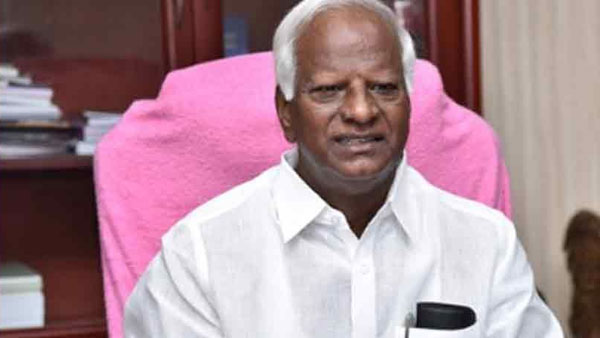 బీజేపీనేతలకు తెలంగాణలో ఓట్లడిగే హక్కు లేదన్న మాజీ మంత్రి కడియం 
