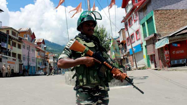 తెలిసినా నోరు కుట్టేసుకున్న పాక్..