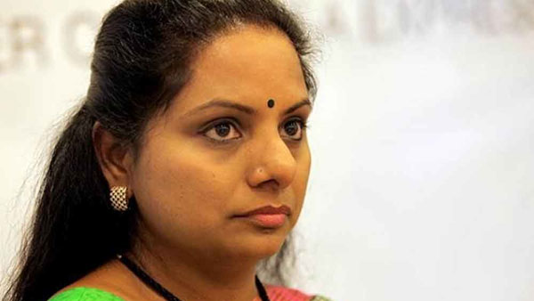 కవిత ఇలాకాలో టీఆర్ఎస్ కు షాక్ ఇస్తున్న నాయకులు