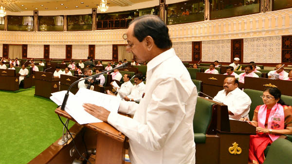 టీఆర్ఎస్ కంచుకోటగా కరీంనగర్..! కానీ ప్రజల్లో అనూహ్య మార్పు..!! టీఆర్ఎస్ కంచుకోటగా కరీంనగర్..! కానీ ప్రజల్లో అనూహ్య మార్పు..!!