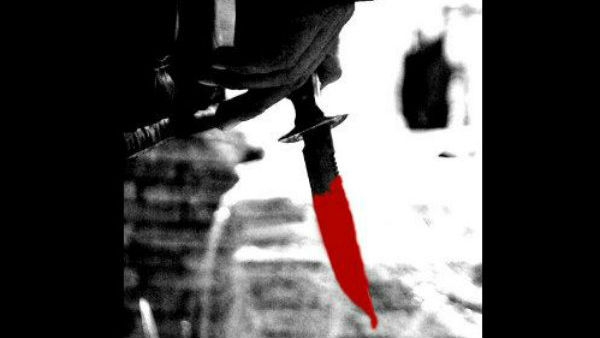 కత్తితో వెంటపడ్డాడు.. కత్తితో వెంటపడ్డాడు..