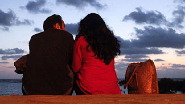 చెరలోకి టీచర్ ..