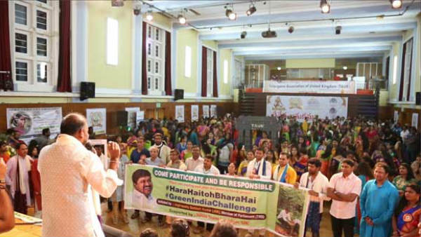 నేతన్నలకు మద్దతుగా.. చేనేత బతుకమ్మ