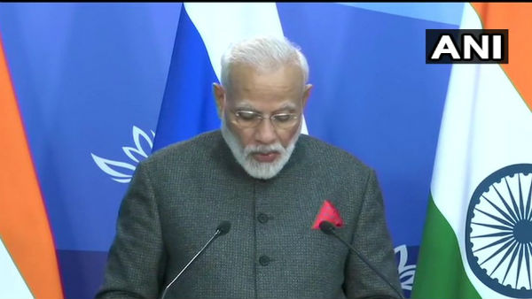 వ్లాదివోస్తాక్లో పర్యటించిన తొలి భారత ప్రధాని మోడీ వ్లాదివోస్తాక్లో పర్యటించిన తొలి భారత ప్రధాని మోడీ