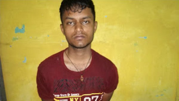 మొబైల్ రీచార్జ్ కు డబ్బు మొబైల్ రీచార్జ్ కు డబ్బు