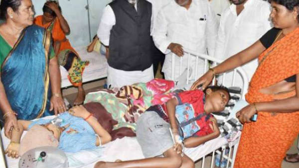 300 మంది పిల్లలపై క్లినికల్ ట్రయల్స్ 300 మంది పిల్లలపై క్లినికల్ ట్రయల్స్