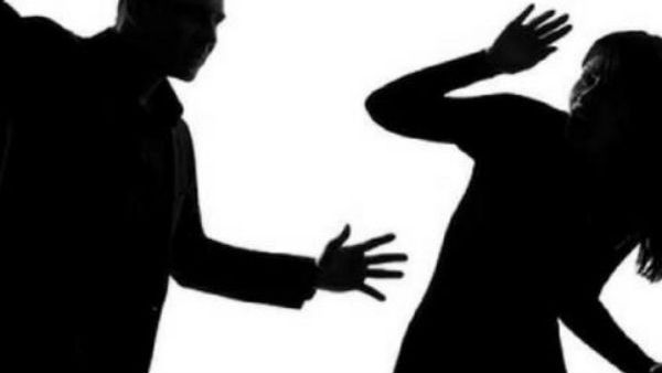 ఎటు వెళ్లినా.. ఎటు వెళ్లినా..