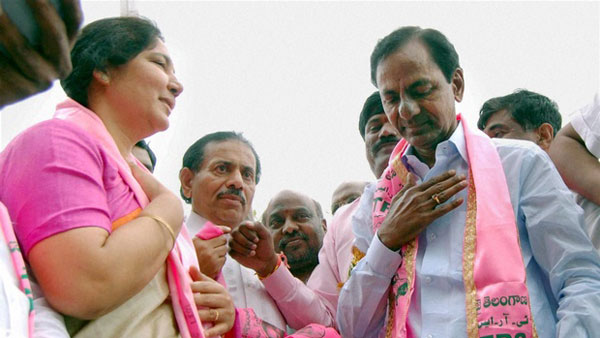 టీడీపీ నుంచి టీఆర్ఎస్‌లోకి...