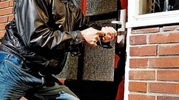 40 సంవత్సరాల నుంచి చోరీలు చేయడమే వృత్తి