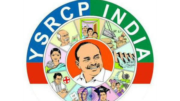 రోడ్ మీద హంగామా ..సైలెంట్ గా చూసిన పోలీసులు 