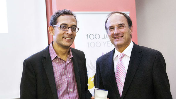 ఎన్నో అవార్డులను సొంతం చేసుకున్న అభిజీత్ ఎన్నో అవార్డులను సొంతం చేసుకున్న అభిజీత్