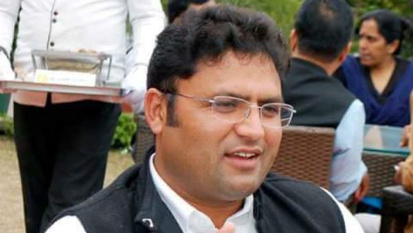 సోనియా ఇంటి వద్ద నిరసన కూడా