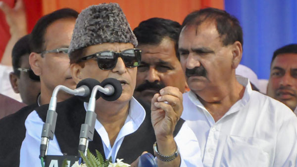 ఎన్నికల ప్రచారంలో ఏడ్చిన అజాంఖాన్ ఎన్నికల ప్రచారంలో ఏడ్చిన అజాంఖాన్