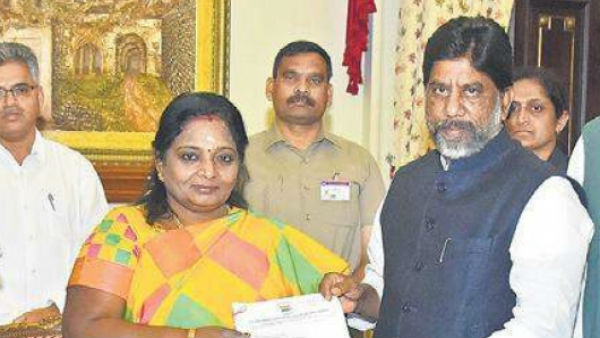 గవర్నర్‌కు వినతి