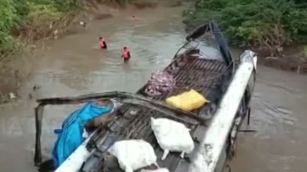 6 killed, 19 injured after bus falls into river in Madhya Pradesh
