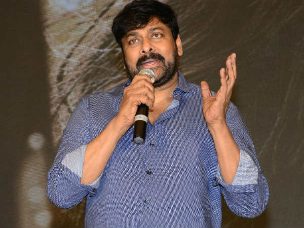 సైరా కోసమేనా .. రాజకీయ యాత్రలో మతలబు వేరే ఉందా ? 