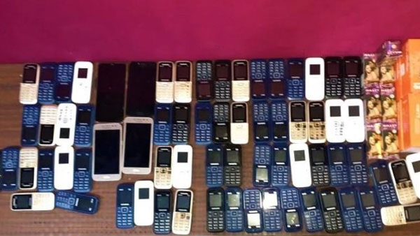 26మంది యువతుల అరెస్ట్