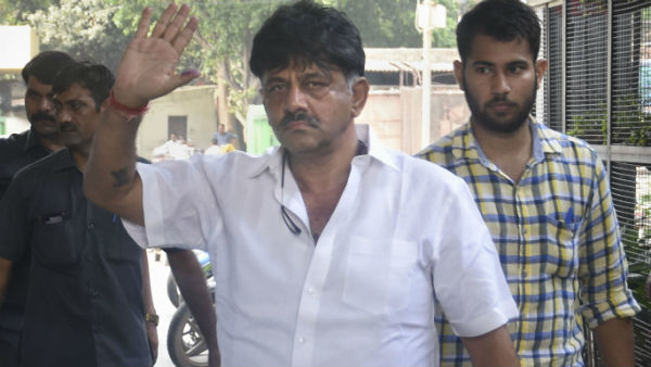 సాల్ట్ అండ్ పెప్పర్ లుక్
