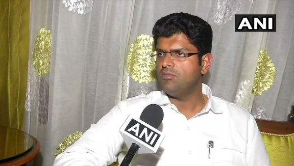  రెండు పార్టీలకూ సమ దూరం..