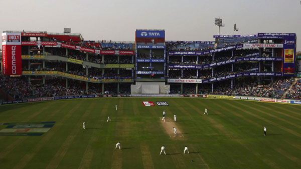 యాథావిధిగా క్రికెట్ మ్యాచ్ యాథావిధిగా క్రికెట్ మ్యాచ్