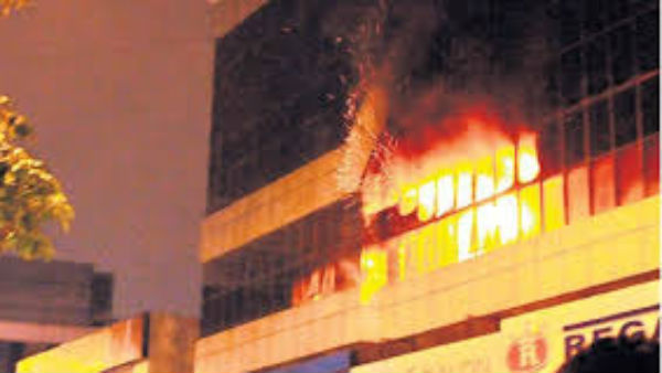  షార్ట్ సర్క్యూట్ తో అగ్ని ప్రమాదం .. చిన్నారి మృతి