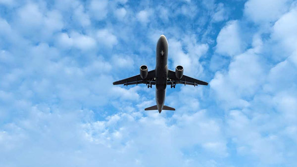 అతను పైలటే