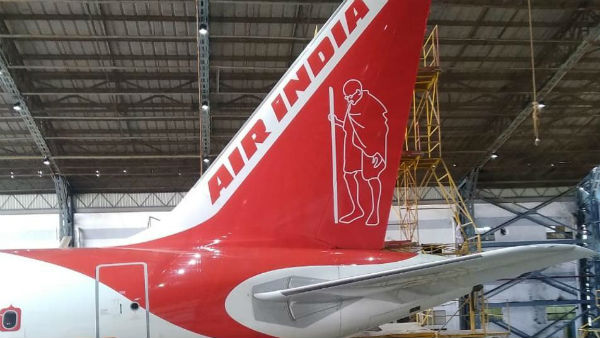  ఎయిర్‌బస్‌ పై గాంధీ చిత్రం