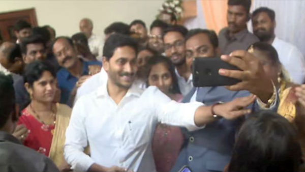 చిన్నవయస్సులోనే ఎంపీగా మాధవి... చిన్నవయస్సులోనే ఎంపీగా మాధవి...