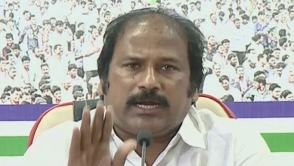 టీడీపీ, వైసీపీ నేతల మధ్య మాటల యుద్దం