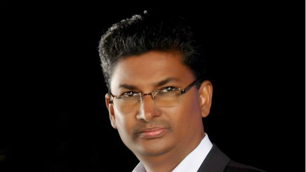 బీజేపీ లీడర్స్ టచ్ లో ఉన్నారు