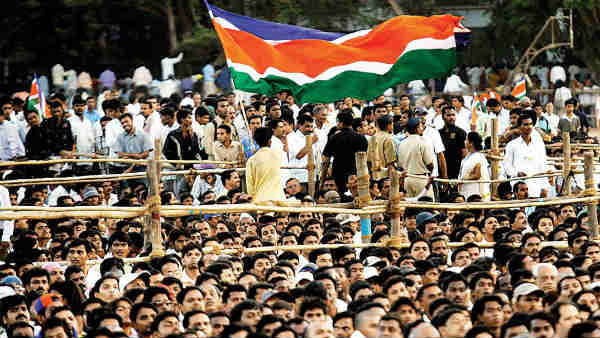 ఒంటరిపోరులో ఎంఎన్ఎస్