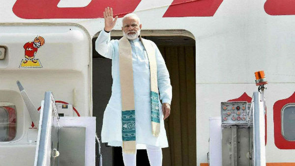 మోడీ విమానం ఎగిరేందుకు అనుమతి ఇవ్వని పాక్