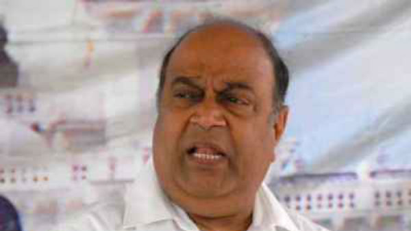 ఆంధ్రావాళ్లు దోచుకున్నారని.. ఇప్పుడు వారికే..