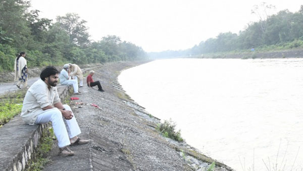 ఆహ్వానం మేరకు