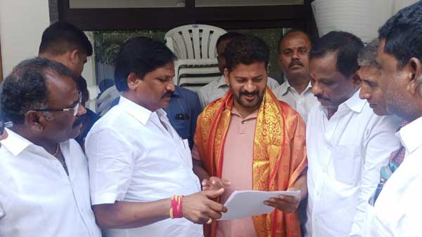 అల్లుడు బొక్క పెడతాడని..