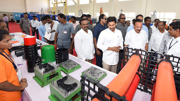 సీపెట్ ను ప్రారంభించిన సదానంద