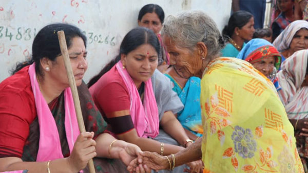 ఉత్తమ్ ఇంటికే