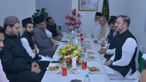 పాక్ హైకమిషన్ ఫంక్షన్లలో వేర్పాటువాదులు ప్రత్యక్ష్యం