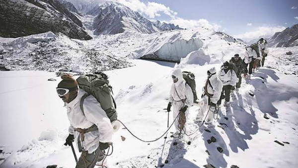 కాశ్మీర్ పర్యాటక రంగాన్ని ప్రోత్సహించేలా..