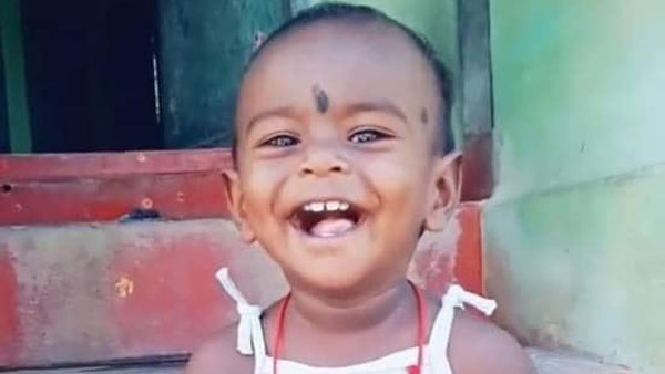 40 అడుగుల లోతులో భారీ బండరాళ్లు..
