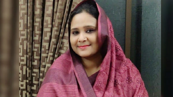  మరొకరితో పరీక్ష రాయించిన మహిళా ఎంపీ