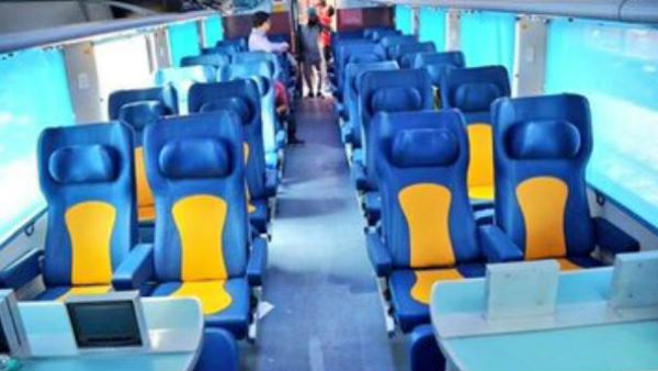 తొలి కార్పొరేట్ రైలు కేటాయింపుపై యోగి..